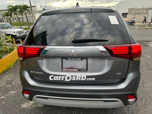 Mitsubishi Outlander Jeepeta en venta