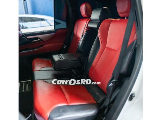 Lexus LX Jeepeta en venta