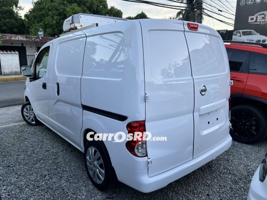 Nissan NV Furgoneta en venta