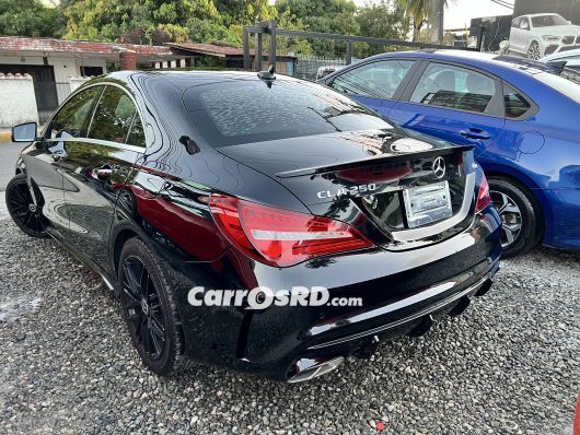 Mercedes-Benz Clase CLA Carros en venta