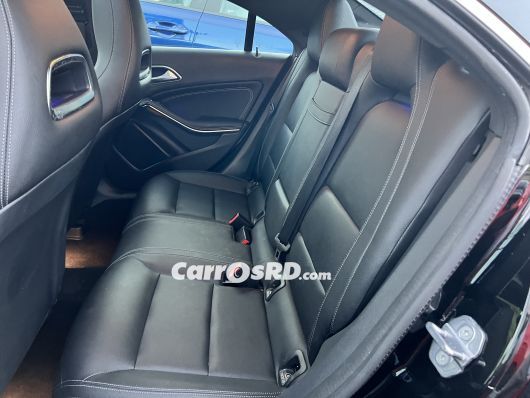 Mercedes-Benz Clase CLA Carros en venta