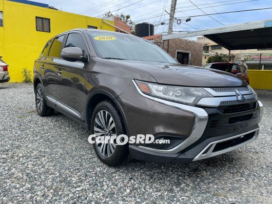 Mitsubishi Outlander Jeep en venta