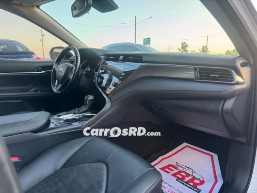 Toyota Camry Carros en venta