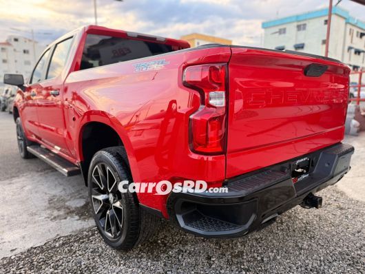 Chevrolet Silverado Camioneta en venta