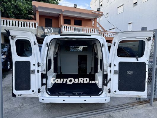 Nissan NV Furgoneta en venta