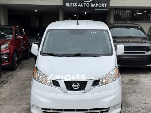Nissan NV Furgoneta en venta