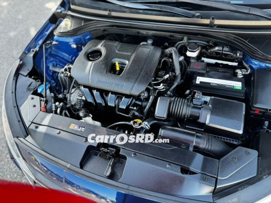 Hyundai Elantra Carros en venta