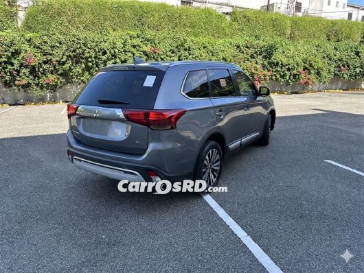 Mitsubishi Outlander Jeepeta en venta