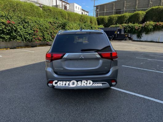 Mitsubishi Outlander Jeepeta en venta