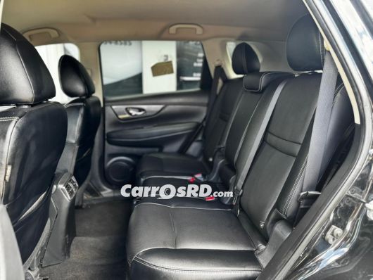 Nissan Rogue Jeepeta en venta