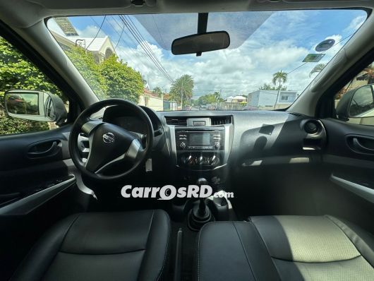 Nissan Frontier Camioneta en venta