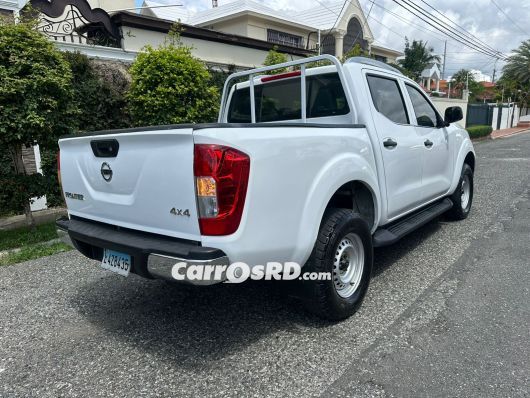 Nissan Frontier Camioneta en venta