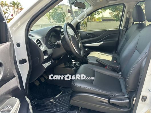 Nissan Frontier Camioneta en venta