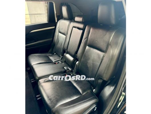 Toyota Highlander Jeepeta en venta