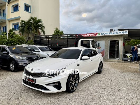 Kia K5 Carros en venta