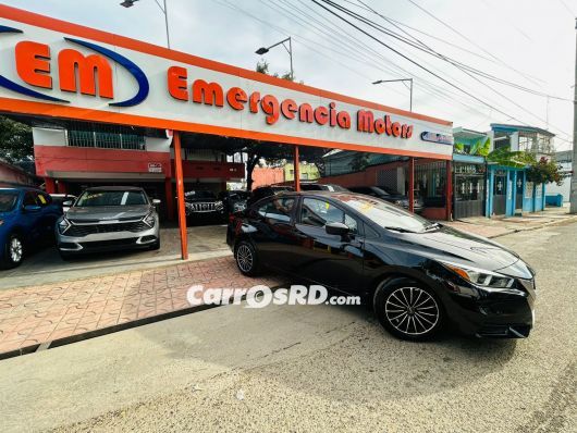 Nissan Versa Carros en venta
