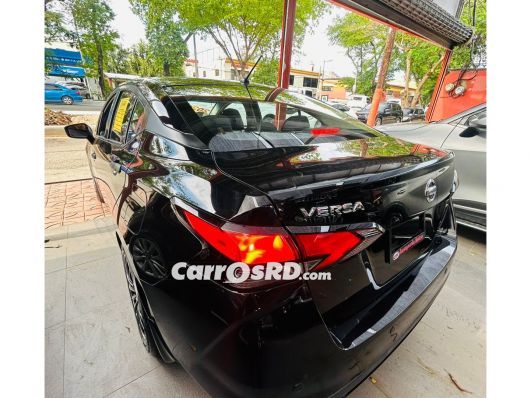 Nissan Versa Carros en venta