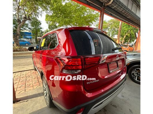 Mitsubishi Outlander Jeepeta en venta