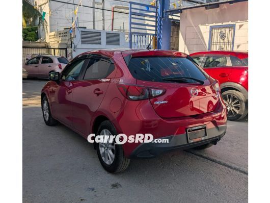 Mazda Demio Hatchback en venta