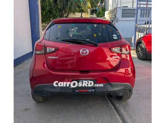 Mazda Demio Hatchback en venta