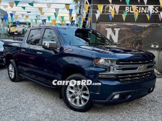 Chevrolet Silverado Camioneta en venta