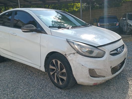 Hyundai Accent Básico