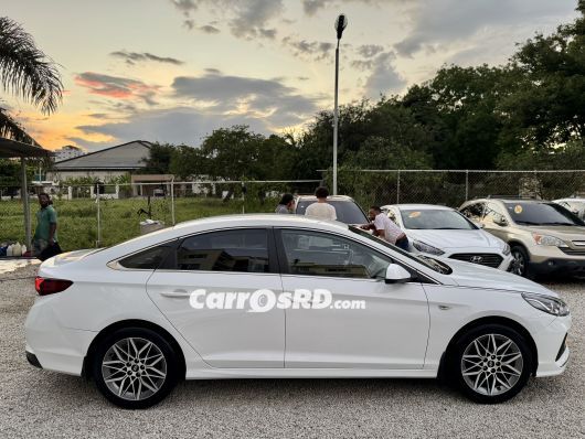Hyundai Sonata Carros en venta