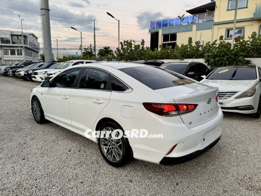 Hyundai Sonata Carros en venta