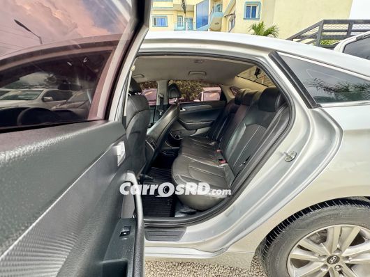 Hyundai Sonata Carros en venta