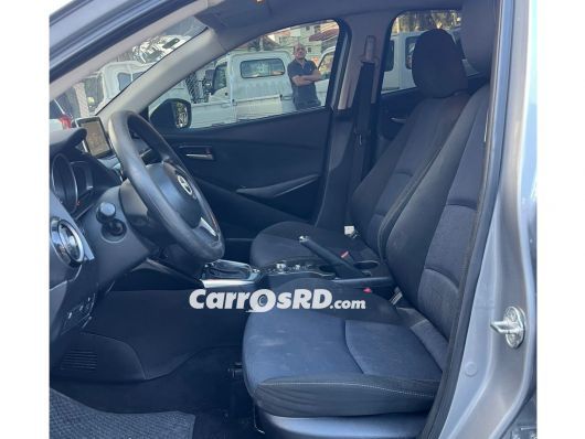 Mazda Demio Hatchback en venta