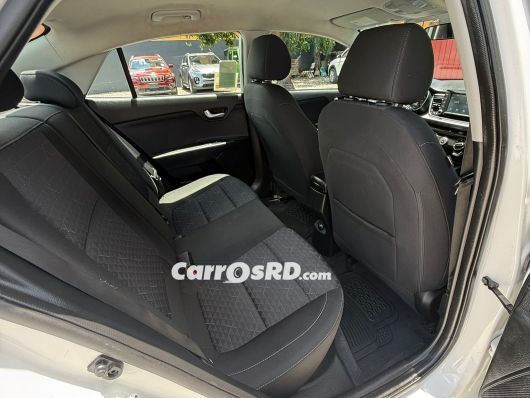 Kia Rio Carros en venta