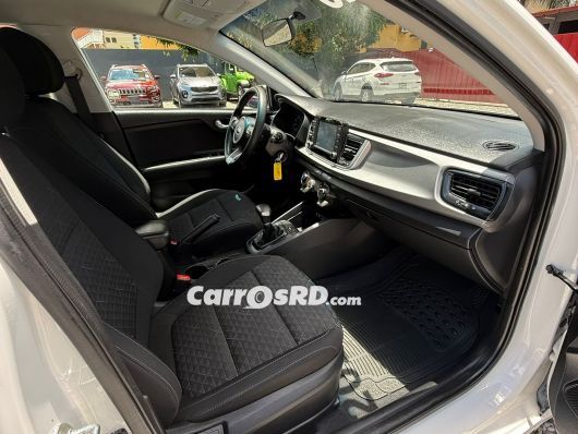 Kia Rio Carros en venta