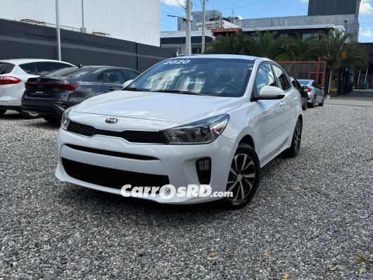 Kia Rio Carros en venta