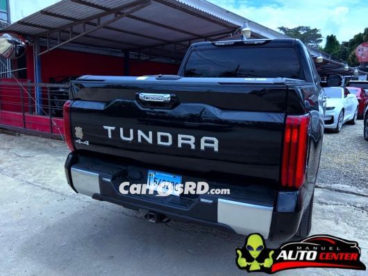 Toyota Tundra Camioneta en venta