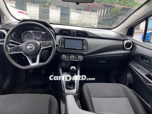 Nissan Versa Carros en venta