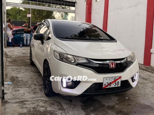 Honda Fit Hatchback en venta