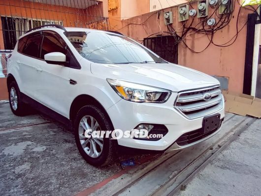 Ford Escape Jeepeta en venta