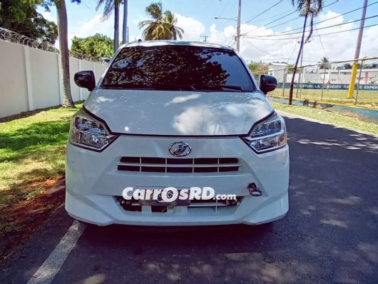 Daihatsu Mira Básico