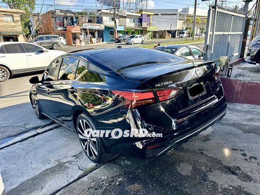 Nissan Altima Carros en venta
