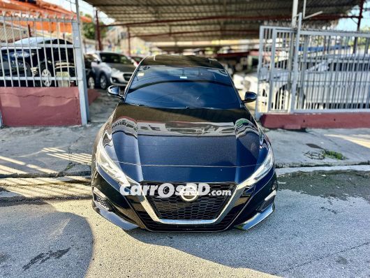 Nissan Altima Carros en venta
