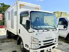 Isuzu