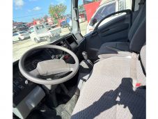 Isuzu