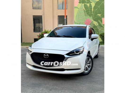 Mazda 2 Carros en venta