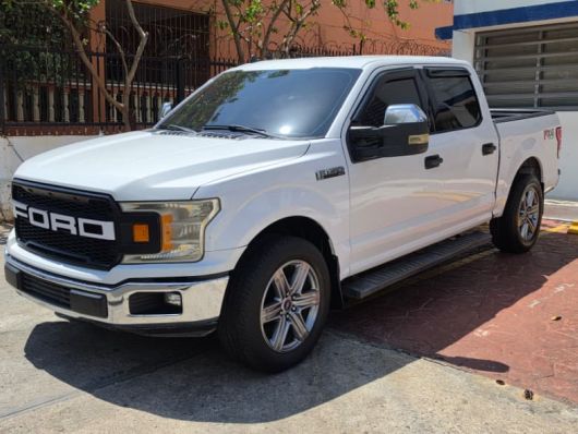 Ford F150 XLT en venta