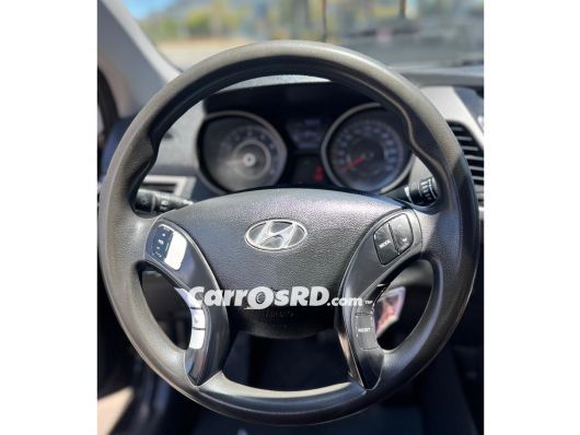 Hyundai Avante Carros en venta