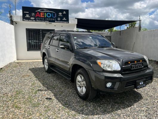 Toyota 4Runner SR5 en venta
