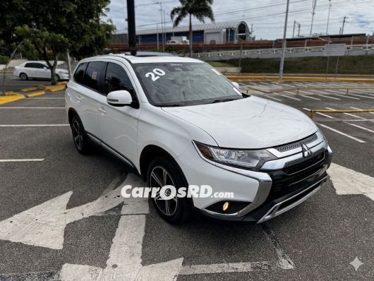 Mitsubishi Outlander Jeepeta en venta