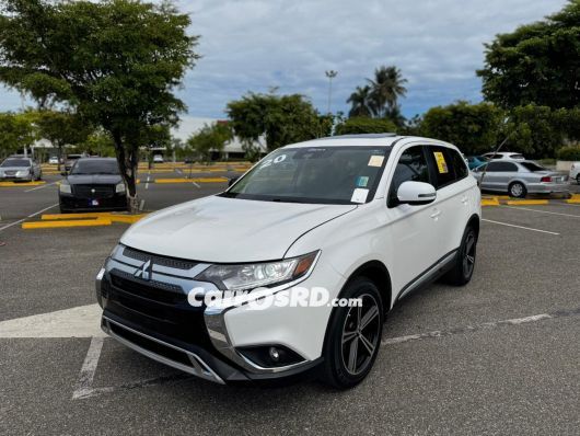 Mitsubishi Outlander Jeepeta en venta