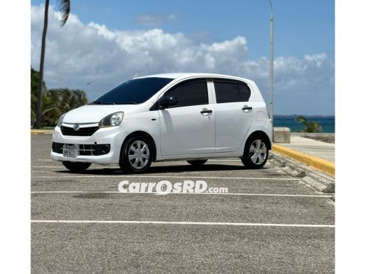 Daihatsu Sirion Carros en venta
