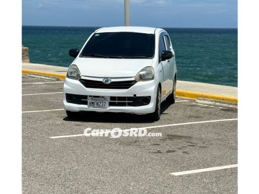 Daihatsu Sirion Carros en venta